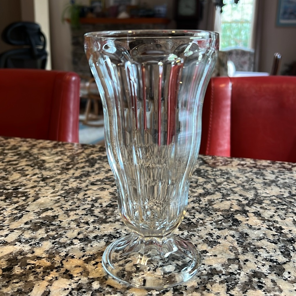 Vintage Octagonal heavy malt shake soda fountain parfait clear tall glass 6 5/8"